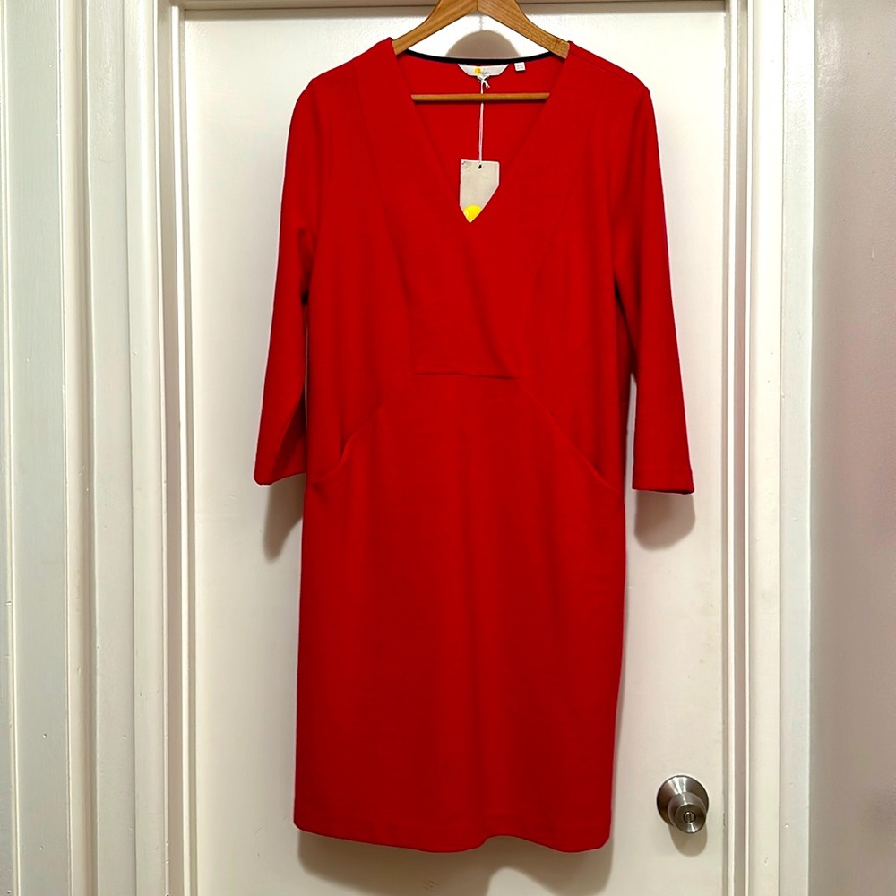 Boden red dress with 3/4 length sleeves and pockets